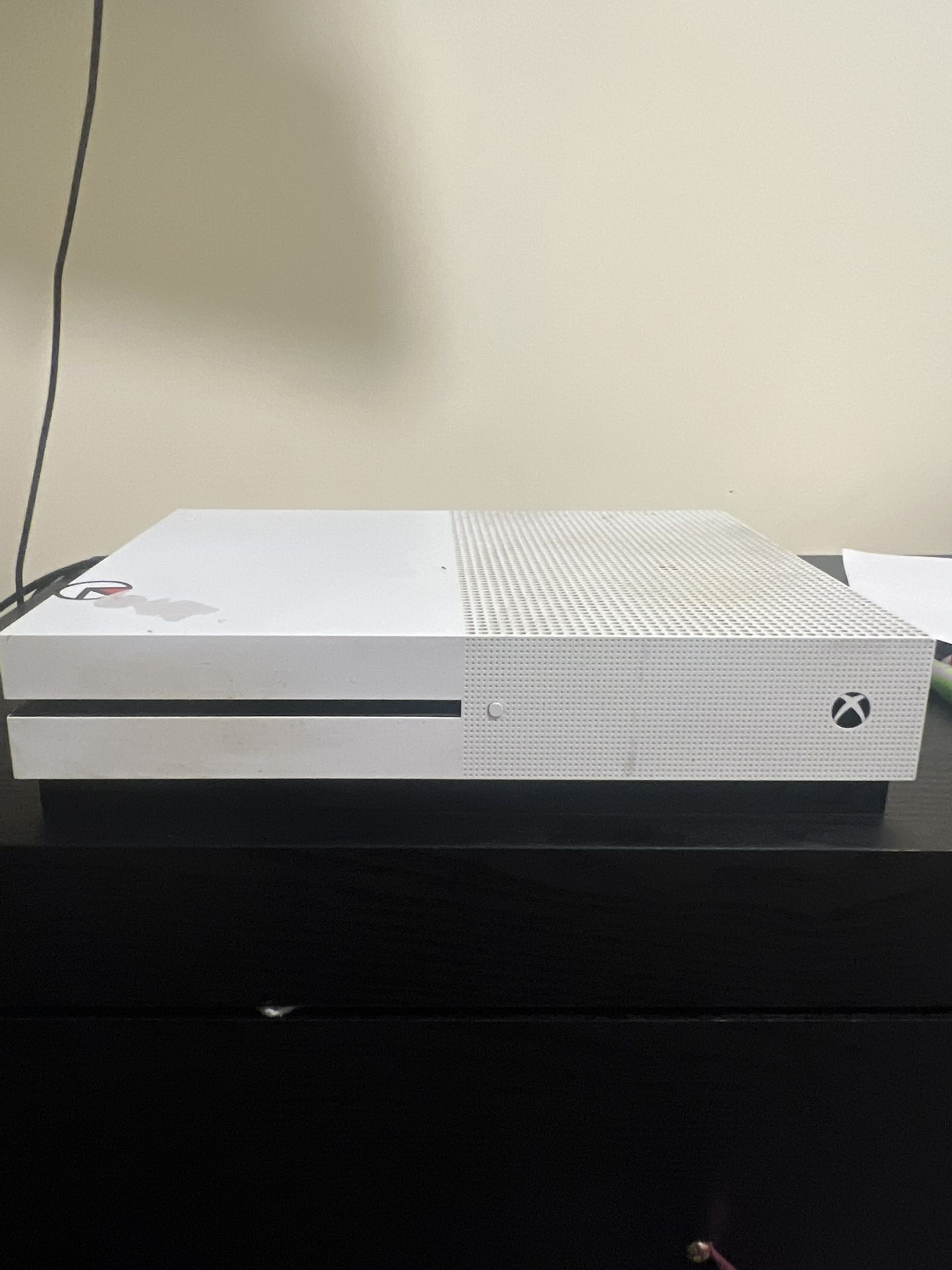 Xbox One S