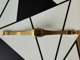 UNTESTED Ladies SEIKO WATCH 28-30mm
