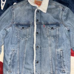 Levis denim jacket 