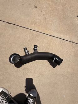 Cobb charge pipe