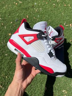 Sz 9.5 Air Jordan 4s Men’s $140 FIRM NO TRADES