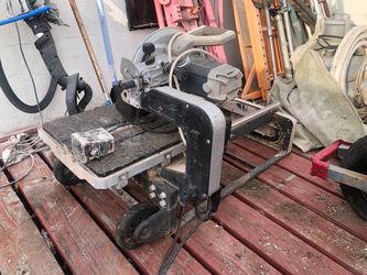 Wet saw tile saw