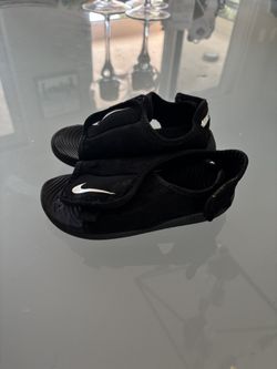 Boys Nike Sandals