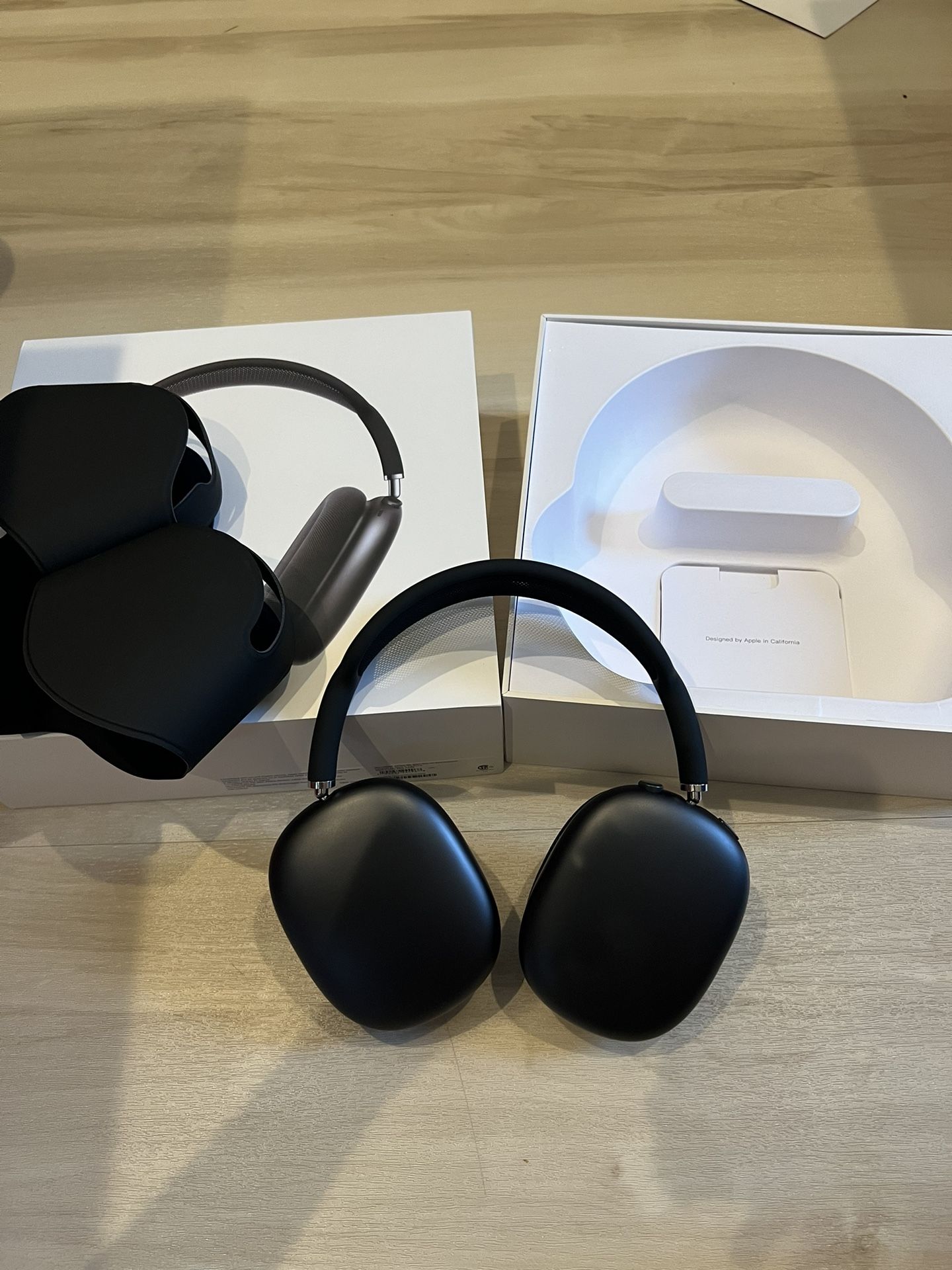 Brand New AirPod Maxes (Retail $550+)