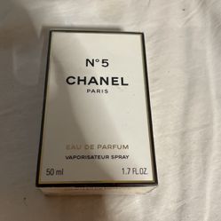 No. 5 Chanel Perfume Spray