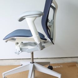 Like New Herman Miller Mirra (2) Office Chair, Desk Chair