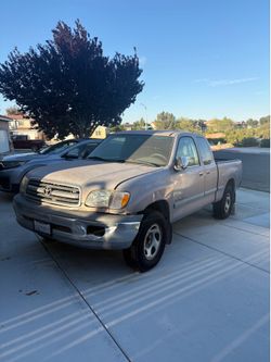 Toyota Tundra 2002 V6