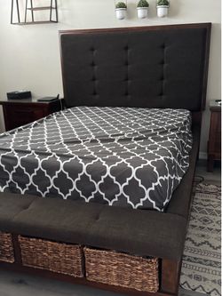 Ashley Furniture Queen Bedroom Set – Bed, Dresser, Chest & Nightstands