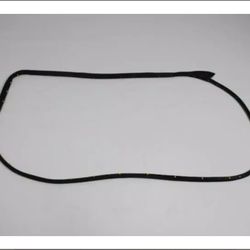RAM 2009-2024 FRONT DOOR MOUNTED WEATHERSTRIP, RIGHT