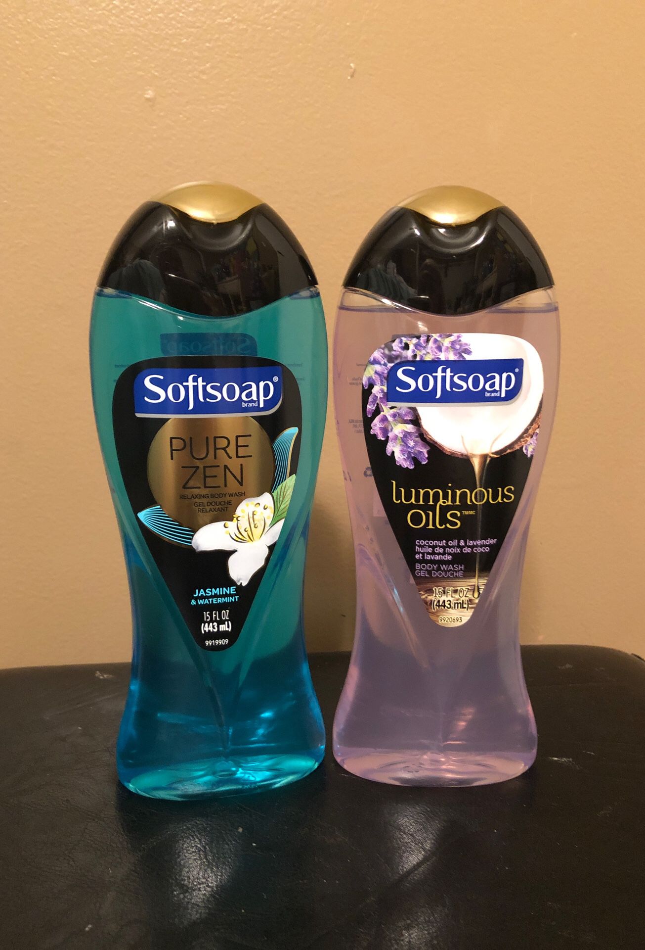 2 Softsoap body wash