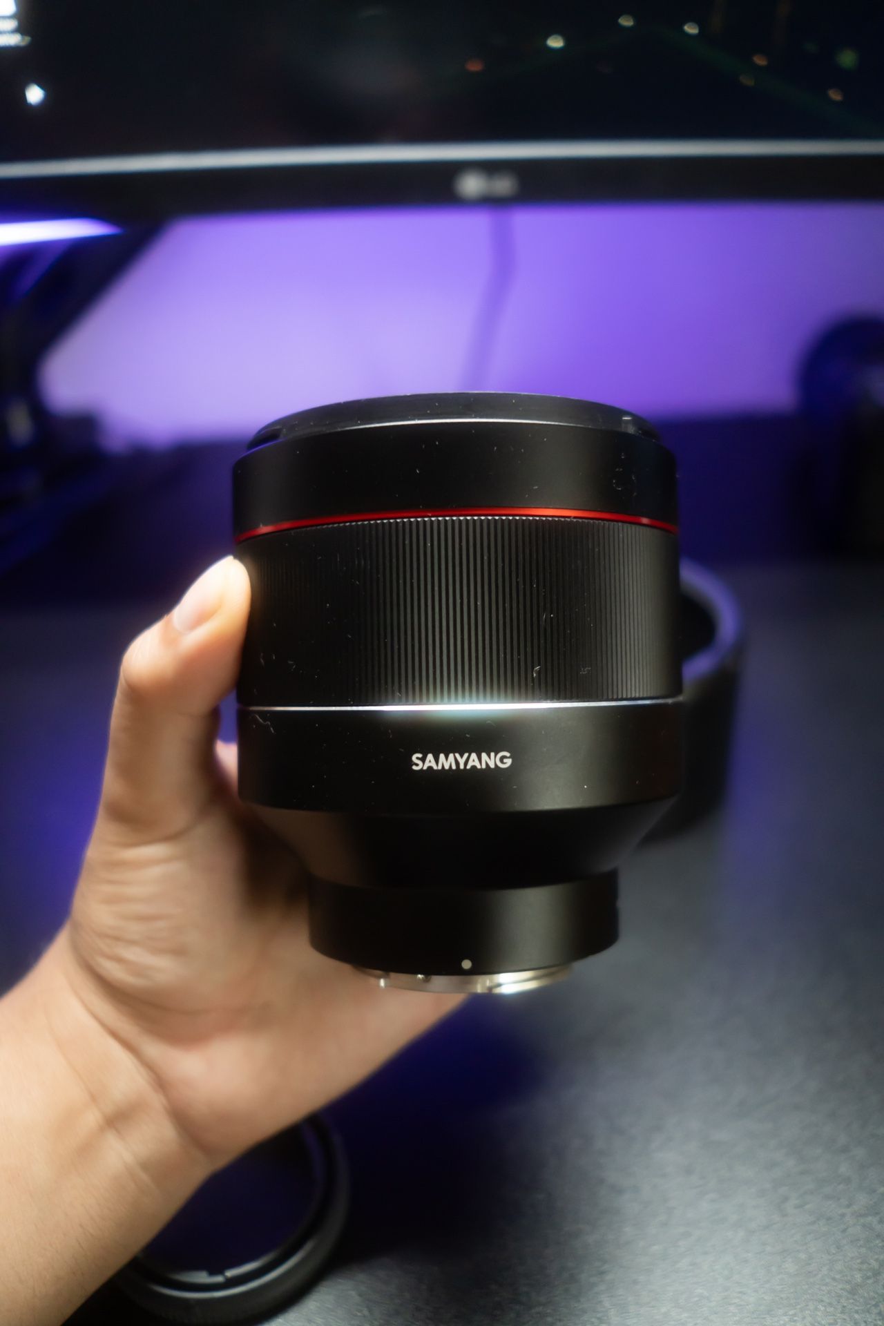 Samyang 85mm 1.4 E Mount