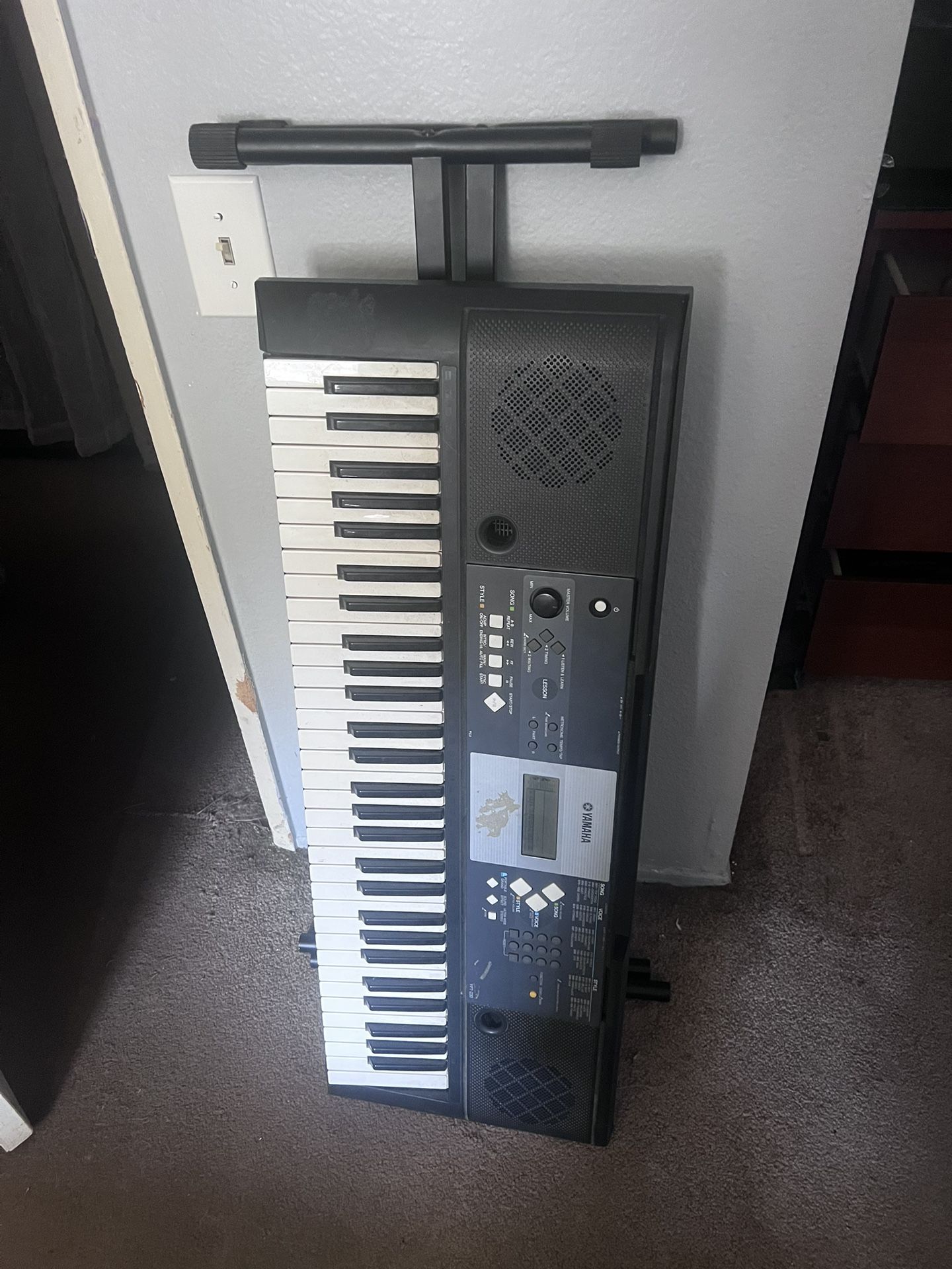 Yamaha Keyboard