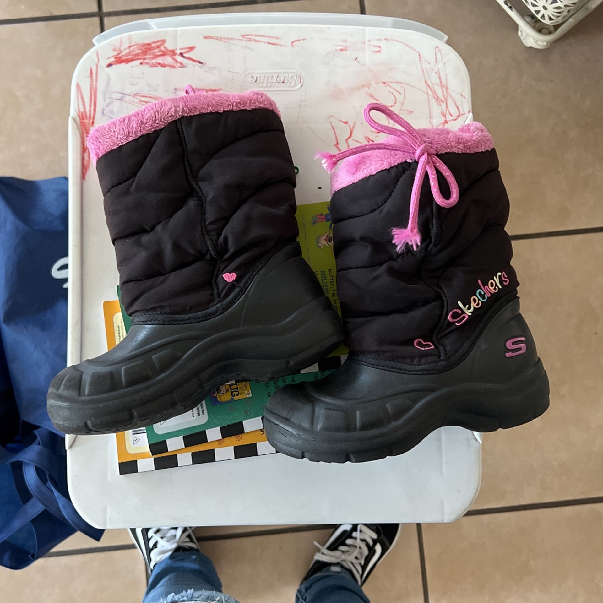 Girls snow Boots
