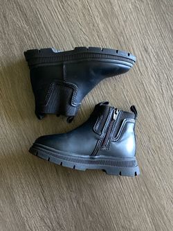 Zara Chelsea Boots Kids Size 6.5