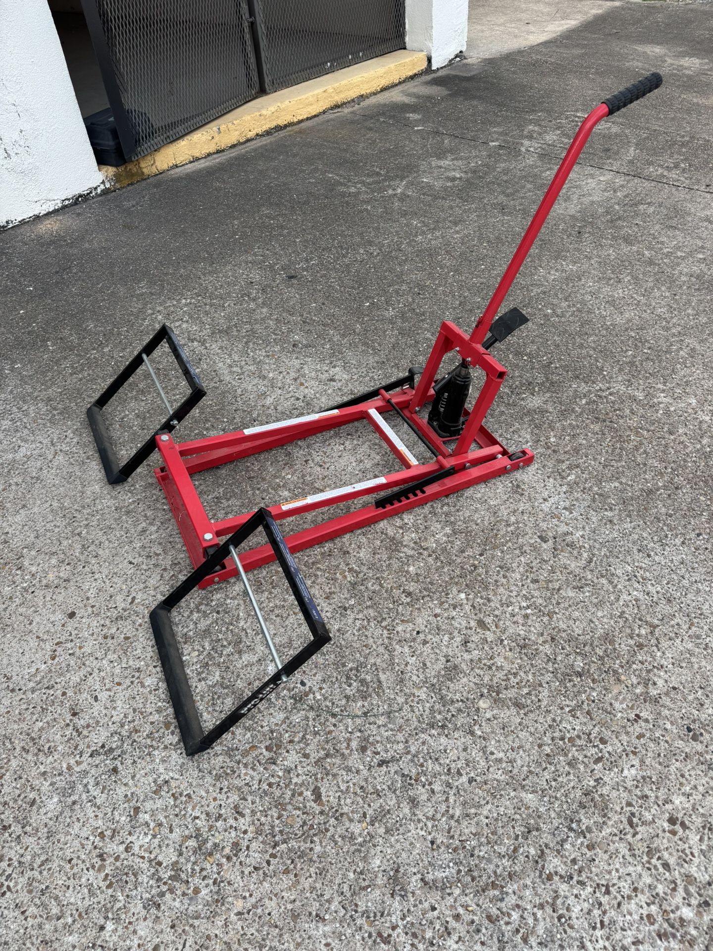 Pro Lift Lawn Mower Lift