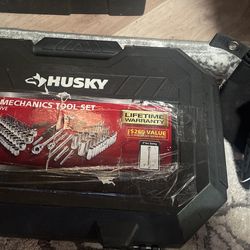 Husky 119 2024 piece tool set