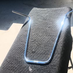 Ape Hanger Handlebars For Beach Cruiser Or Lowrider Bike