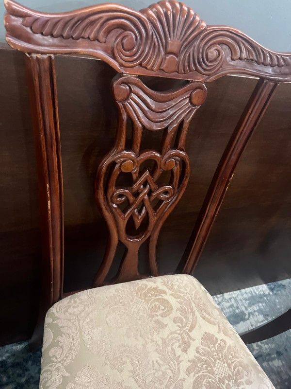 Dining Table With 8 Chairs 