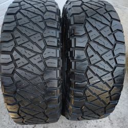 Par De llantas Usadas Todo Terreno NITO GRAPPLER  LT 265/70/R/17 80% De Vida 