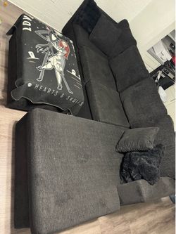 L shape couch 9x3 w/ ottoman