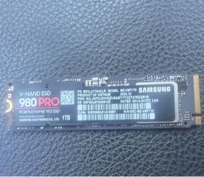 Samsung 980 Pro 1TB NVMe M.2 SSD