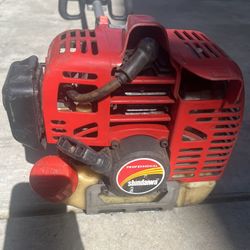 Shindaiwa Commercial Weedeater / Weedwacker