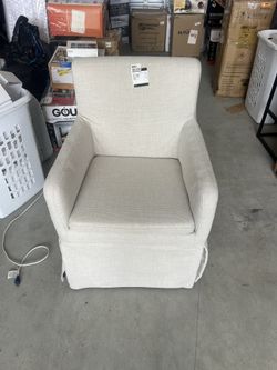 LIVING ROOM CHAIR
