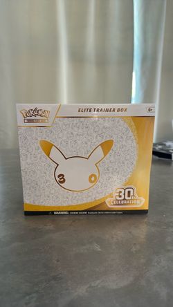 Pokemon 30th ETB