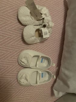 New White Baby Girl Crib Shoes