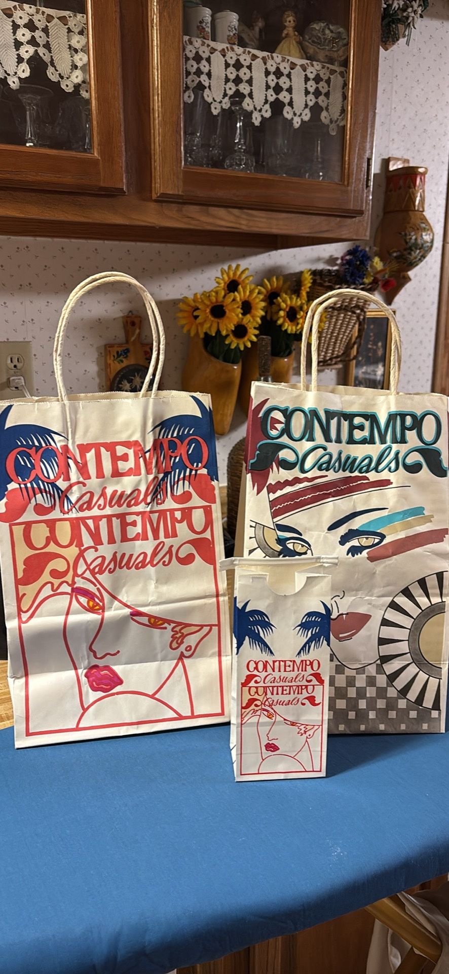 Bundle of 3 vintage 1970’s shopping bags Contempo Casuals