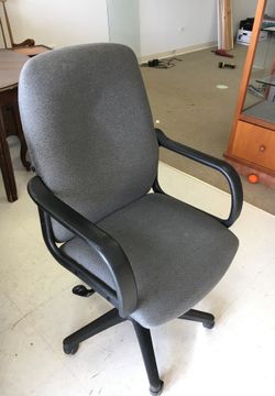 Office executive chair