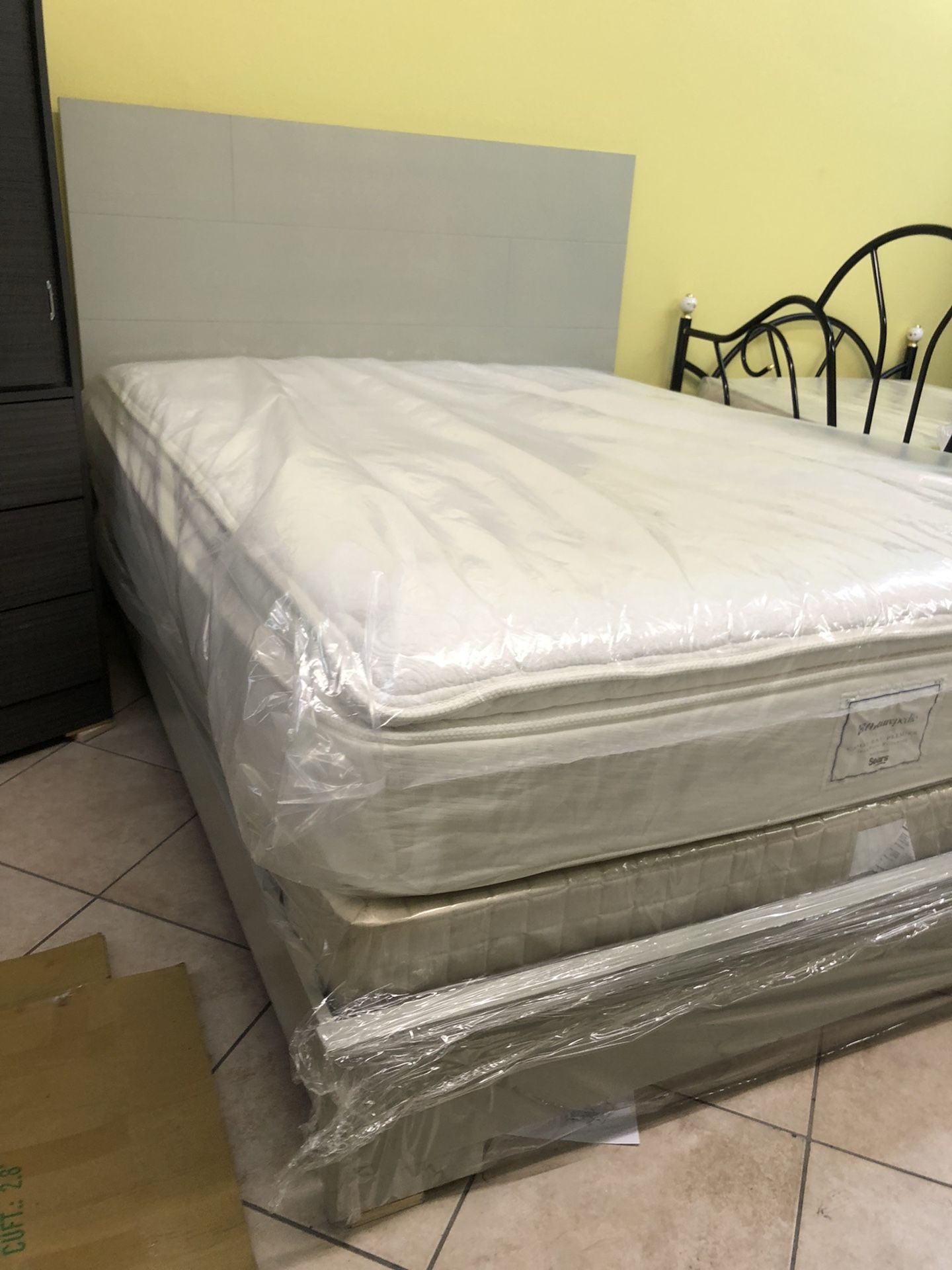 Cama Queen Size Nueva 
