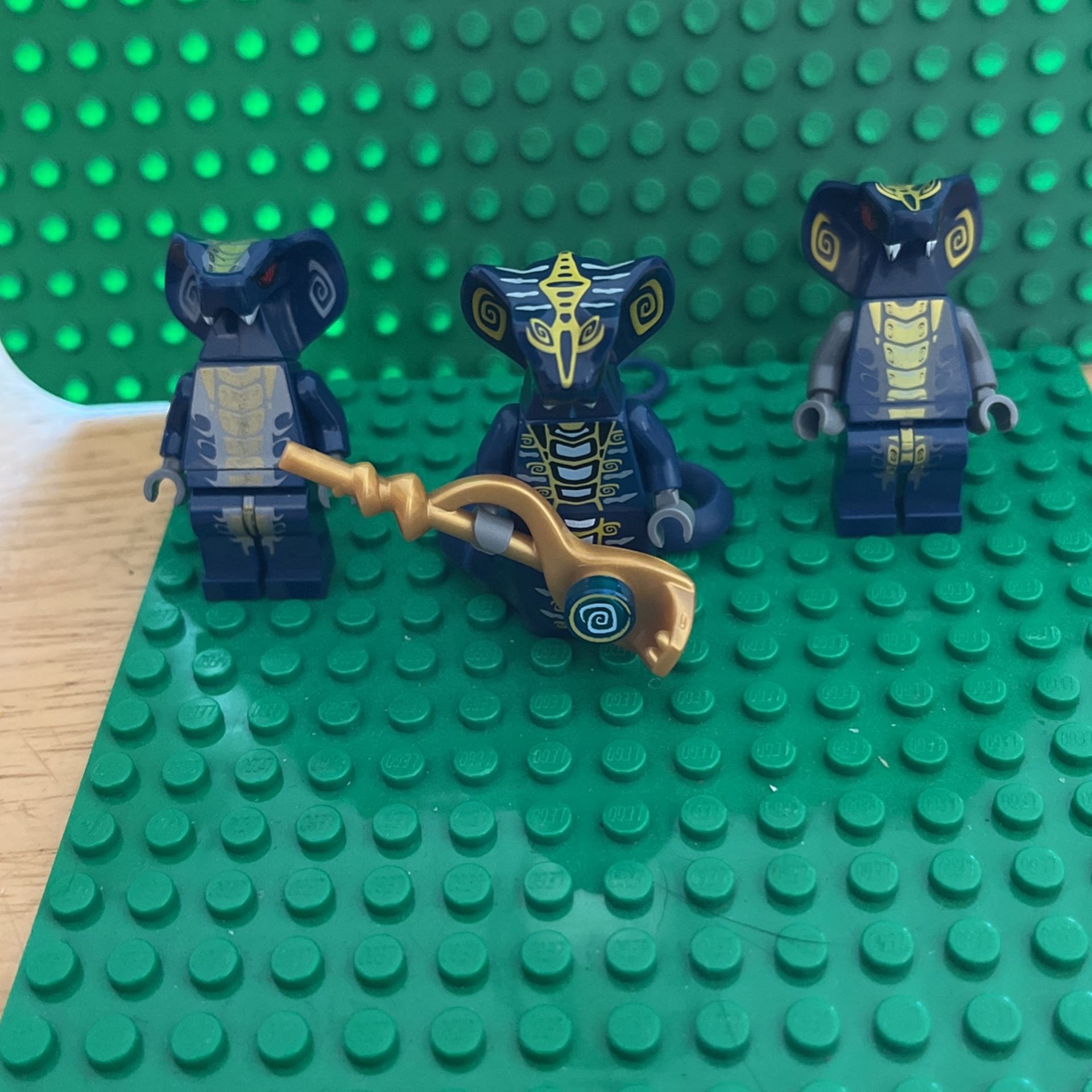 Lego Ninjago Skales Blue Snake Minifigure.