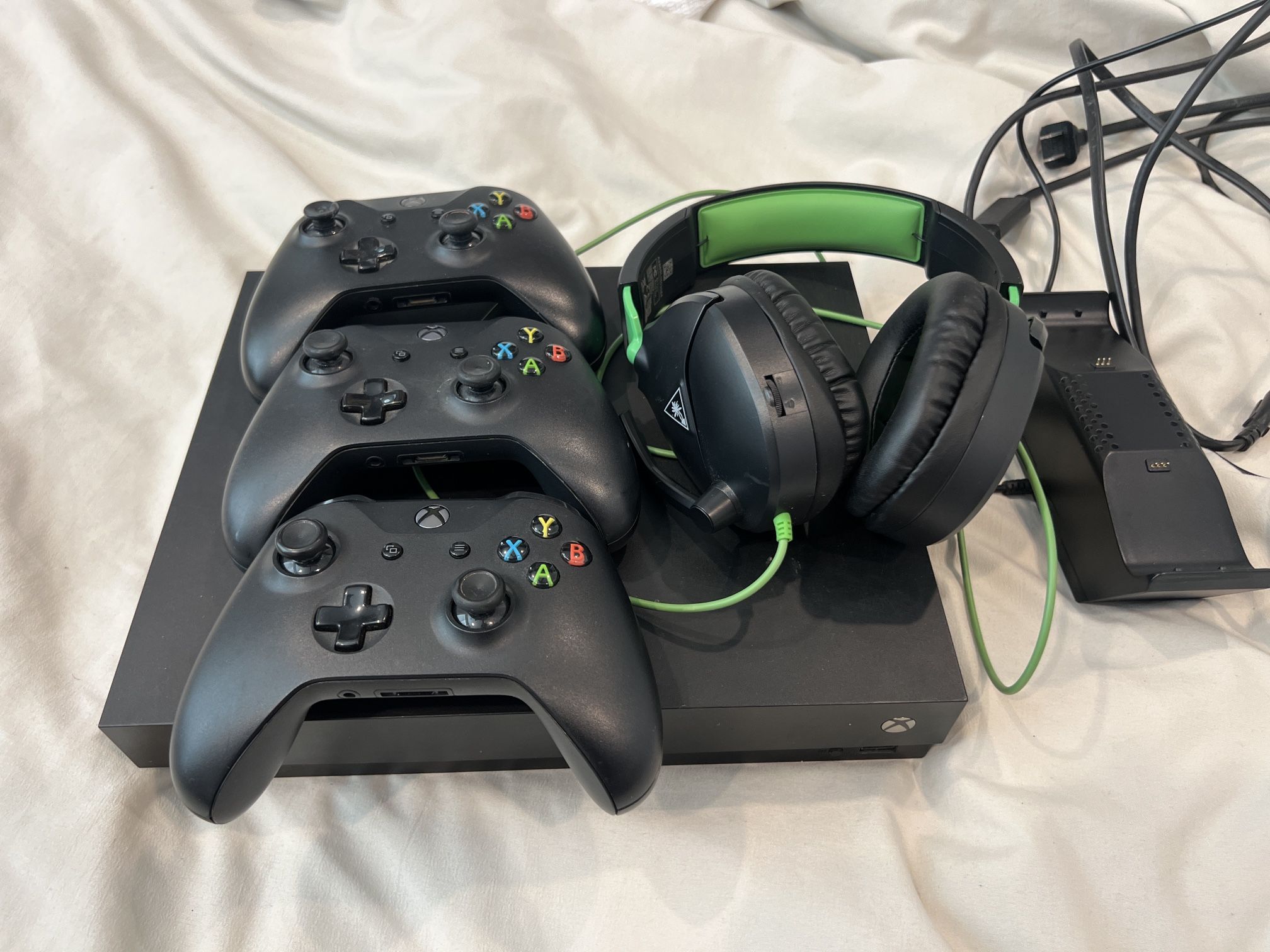 Xbox One X