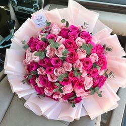 Arreglos Y Ramos De Rosas Personalizadas