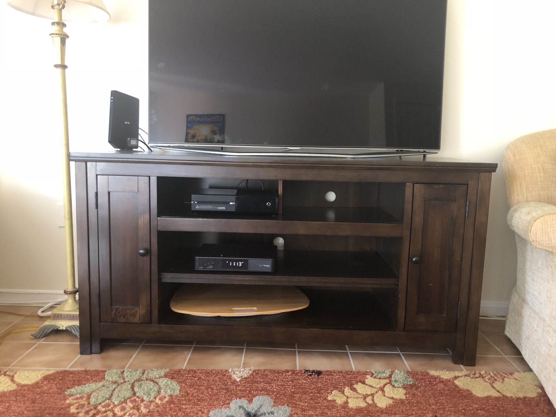 Flat Screen Samsung Television and Console