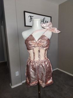 Suprise Dance Outfit