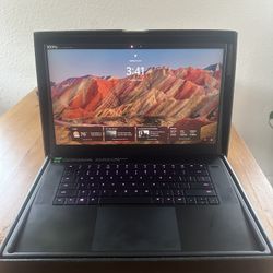 Razer Blade 15 Gaming Laptop RTX 2070 Super