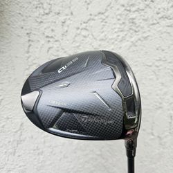 MINT CONDITION TAYLORMADE Qi35 MAX 9° DEGREE DRIVER DIAMANA REG FLEX GOLF CLUB