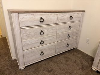 Farmhouse Dresser & Nightstand combo