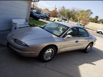 1997 Oldsmobile Arora