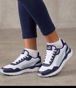 Puma R78 Voyage Women's Size 6 Sneakers Silver Frosted Dew Navy White