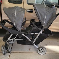 2 Kids Stroller Graco