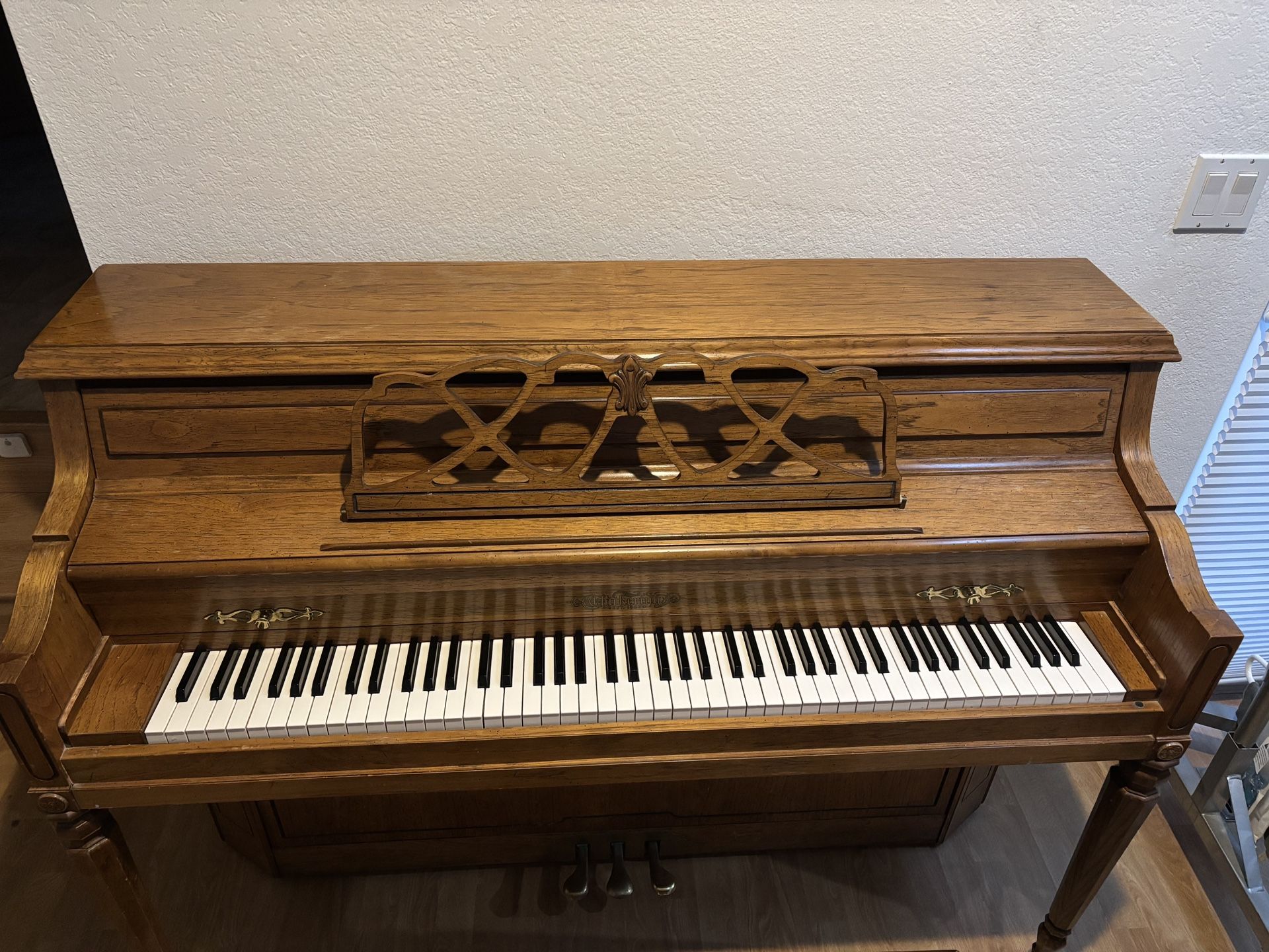 Free piano