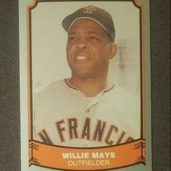1988 Pacific Legends Willie Mays San Francisco Giants #24 HOF Baseball Card Vintage Collectible Sports MLB
