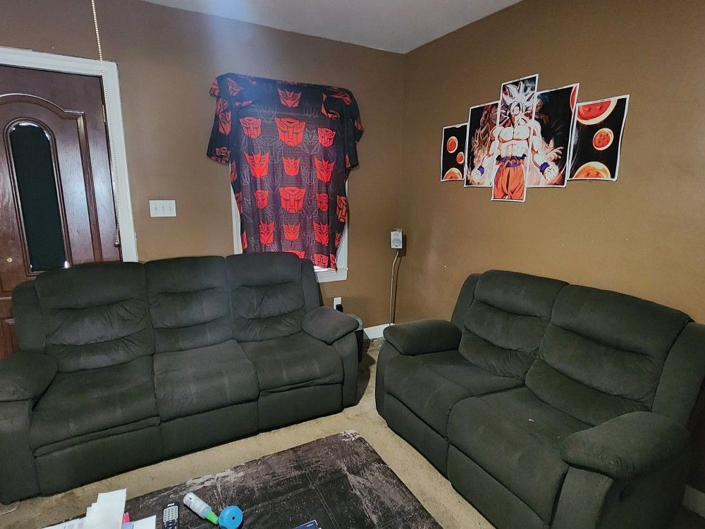 Reclining Sofas