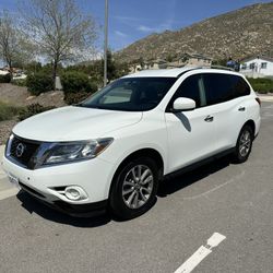 2016 Nissan Pathfinder