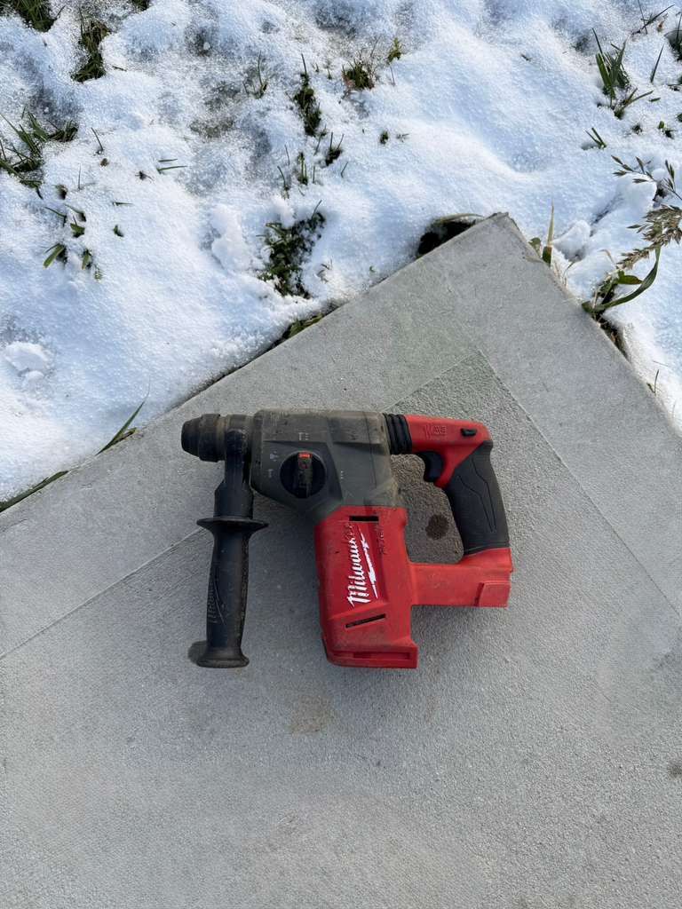 M18 FUEL 18V Lithium-Ion Brushless Cordless 1 in. SDS-Plus Rotary Hammer (Tool-Only)