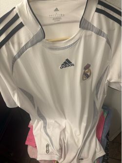 Real Madrid retro remake jersey size L