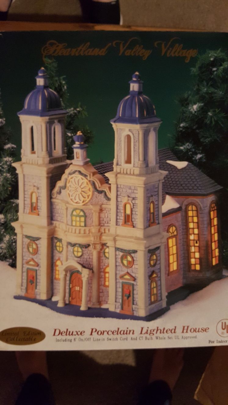 Heartland Valley Village (Church) Porcelain Lighted House
